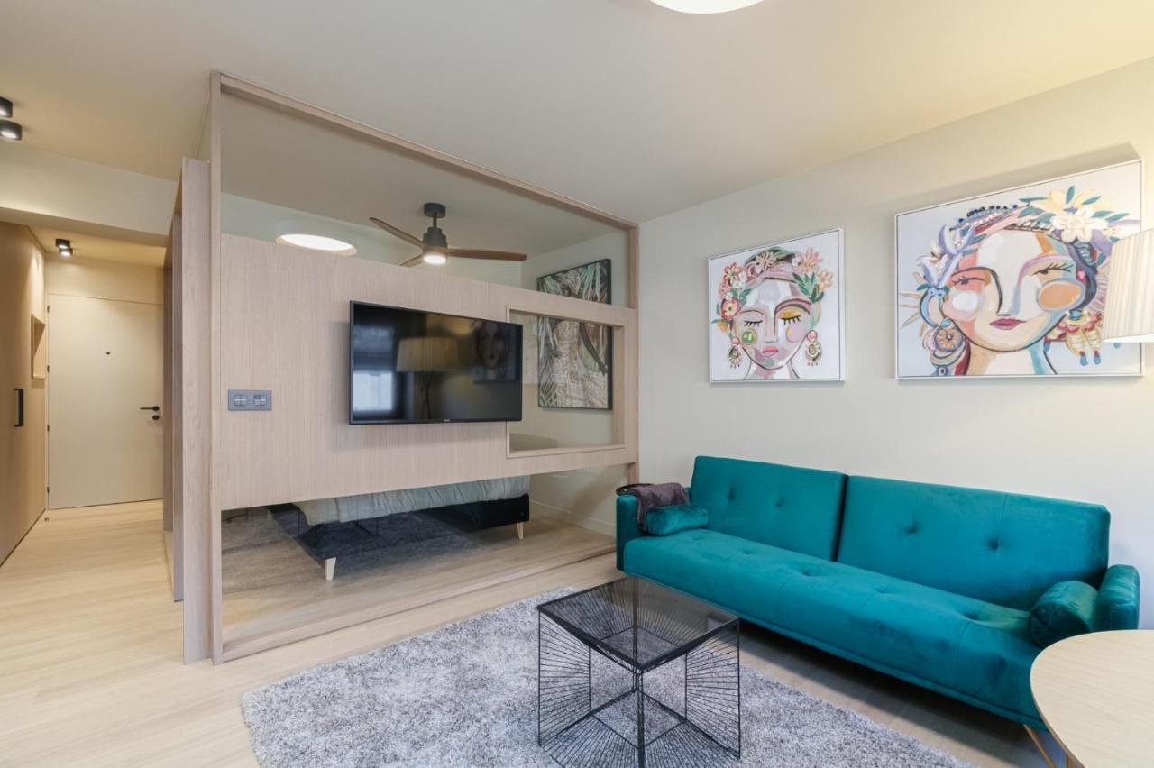 Suite De Lujo Puerta Del Sol+Parking Vigo Exterior foto